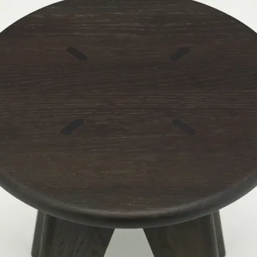 Tabouret Bois rund pall - Mörk ek, Ø35x45 cm - Vitra