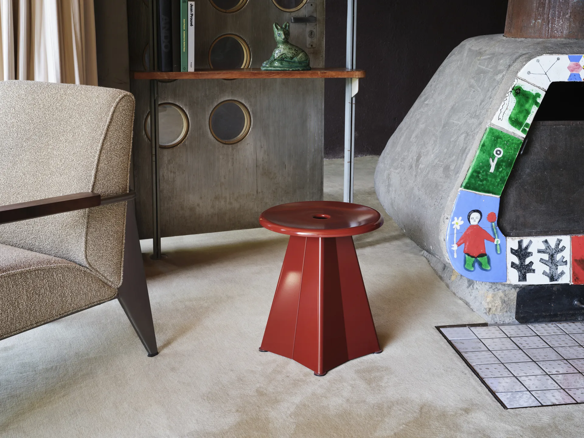 Tabouret Métallique rund pall, Japanese red (röd), Ø38x44,5 cm Vitra