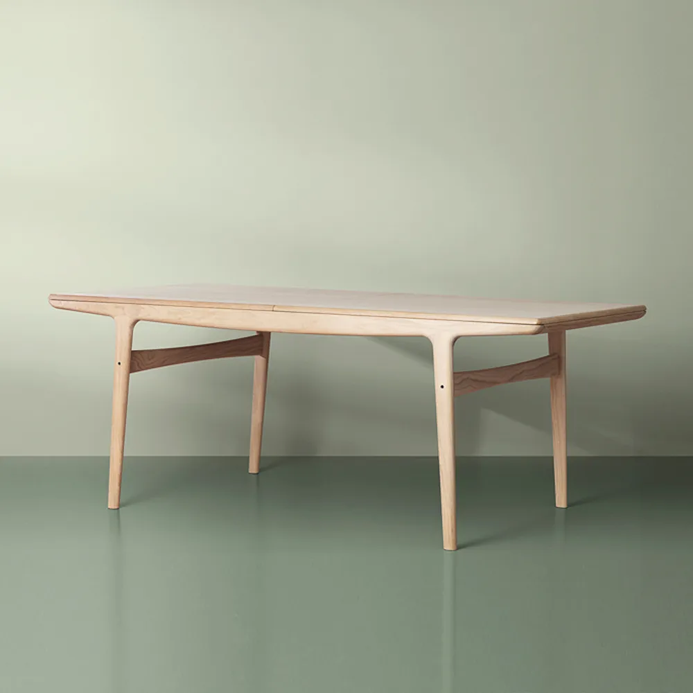 Evermore matbord, valnöt olja, 190 cm Warm Nordic