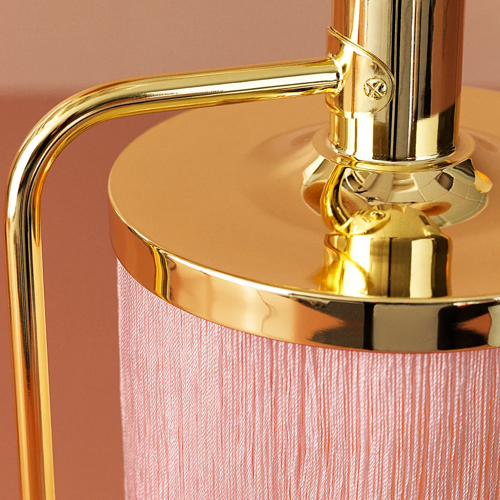 Fringe bordslampa, pale pink Warm Nordic