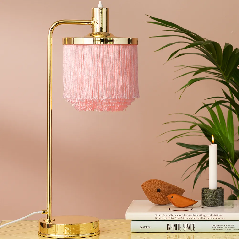 Fringe bordslampa, pale pink Warm Nordic