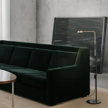 w102 Chipperfield golvlampa - mässing/svart - Wastberg+