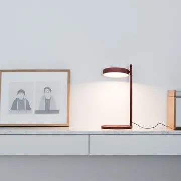 w182 Pastille b2 bordslampa - graphite black, lång arm - Wastberg+