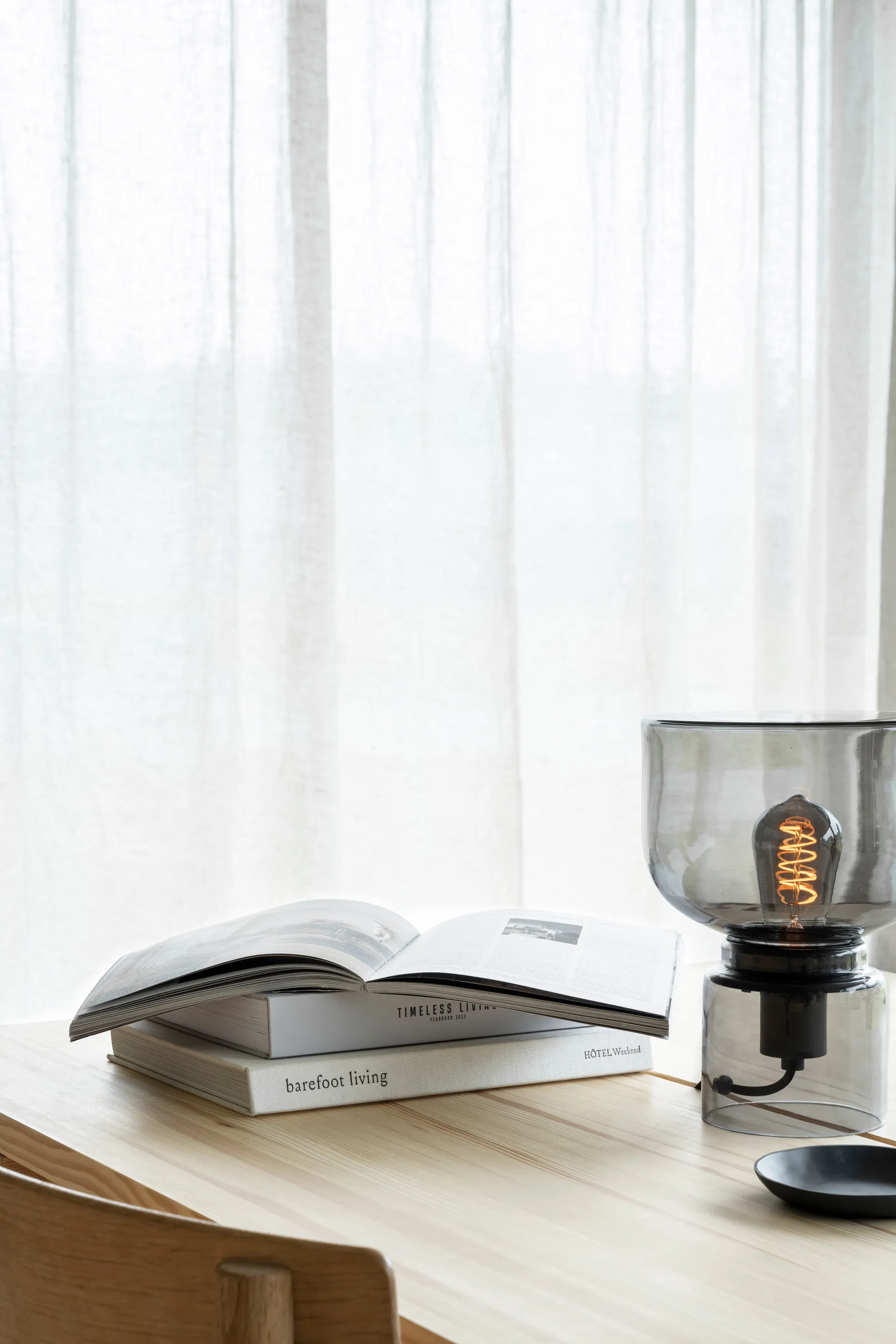 Grace bordslampa, Smokey grey Watt & Veke