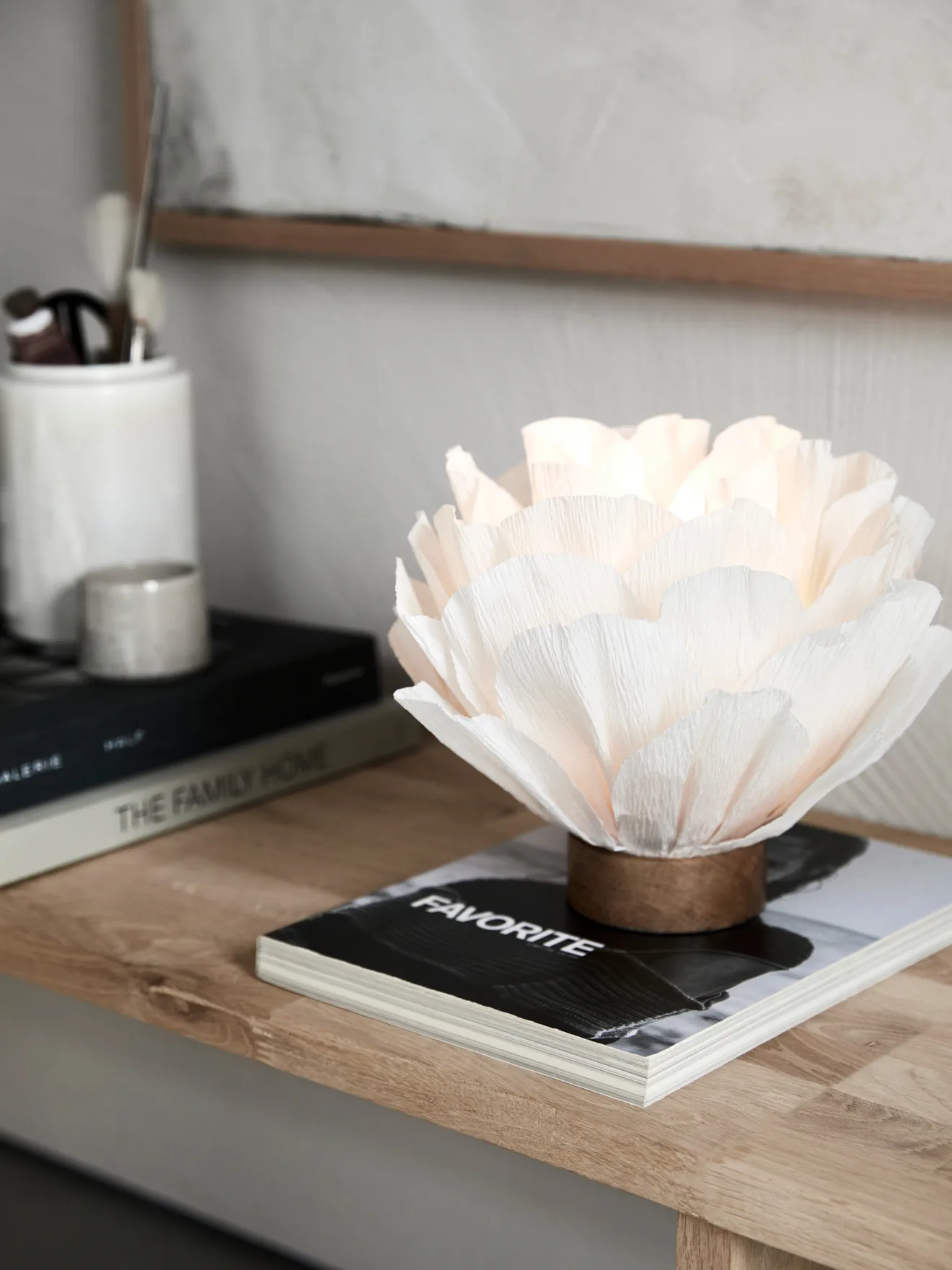 Lisa bordslampa, Vit, Ø28x23 cm Watt & Veke