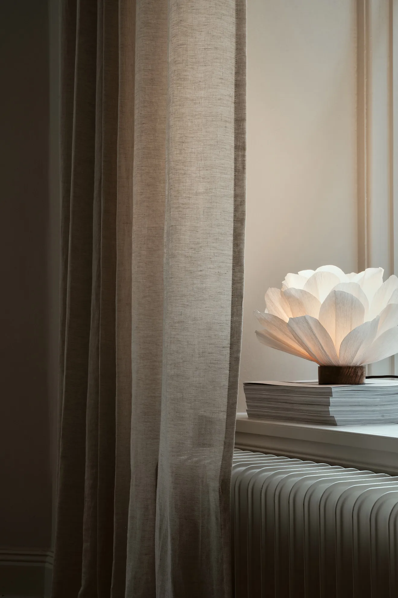 Lisa bordslampa, Vit Watt & Veke