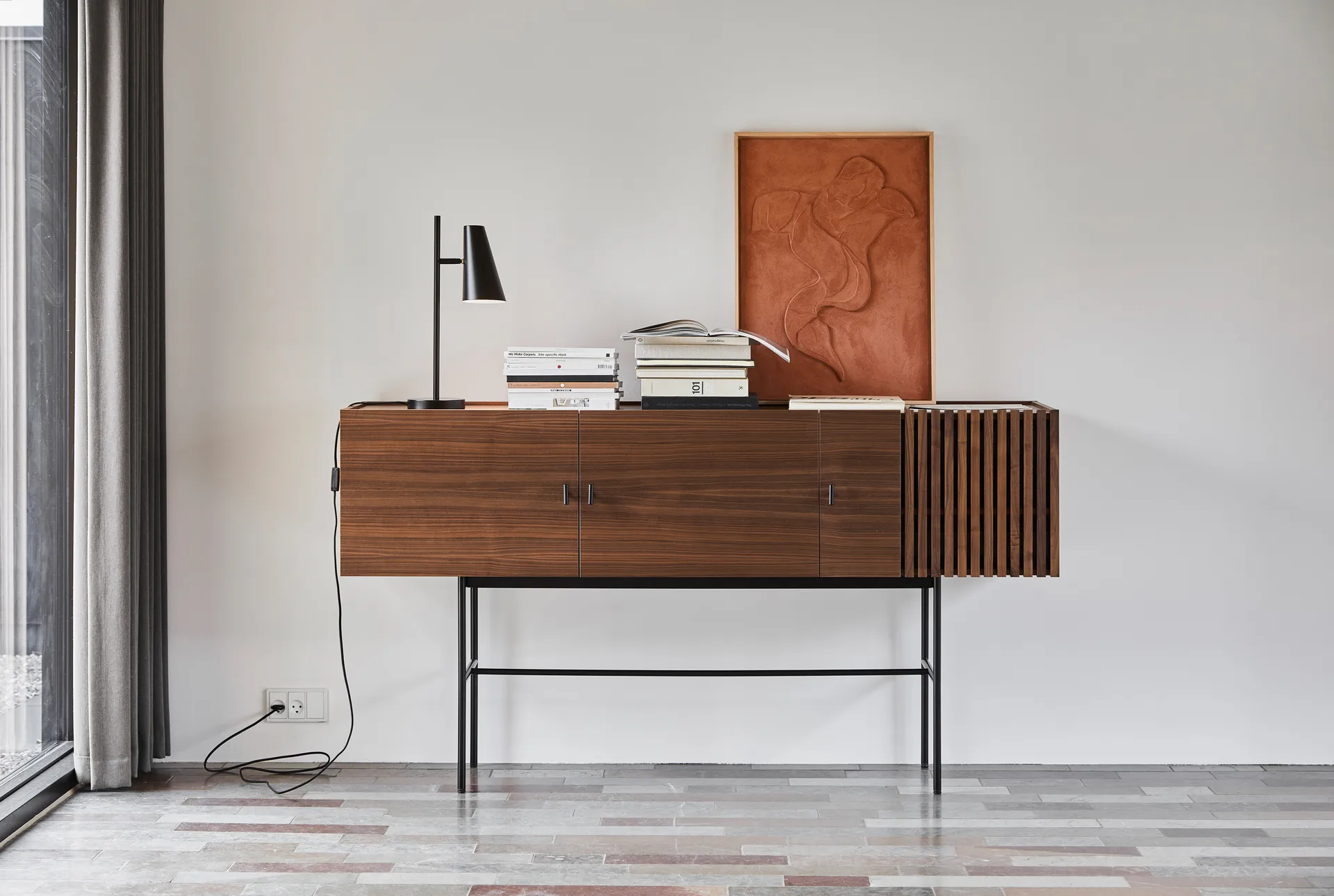 Array sidobord, 180 cm, Valnöt Woud