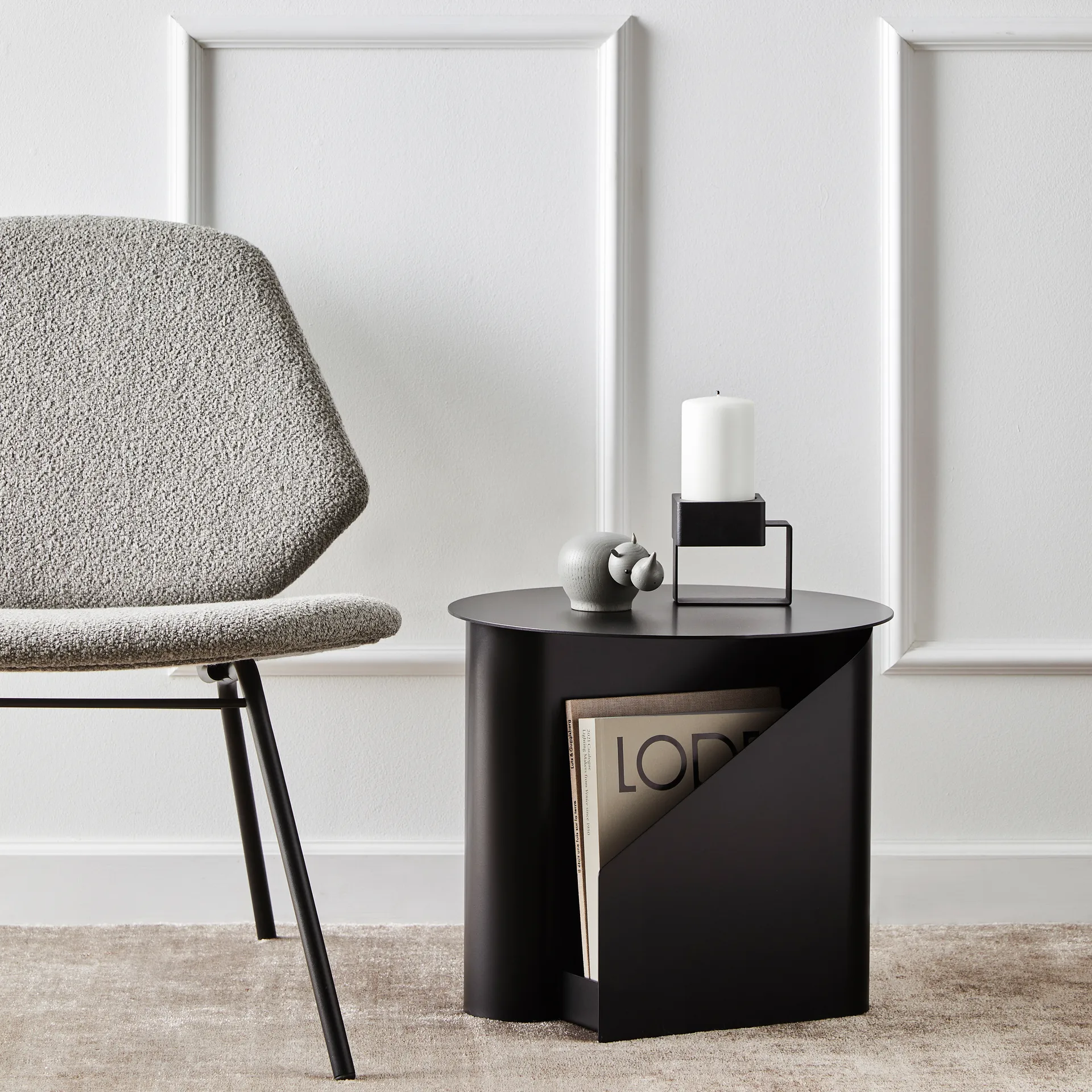 Sentrum sidobord, Svart Woud