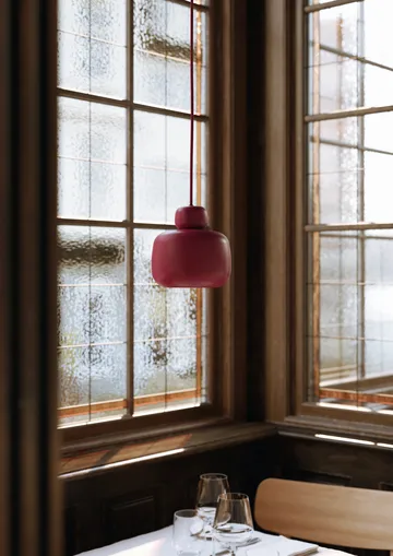 Stone pendel opalglas - Deep red - Woud