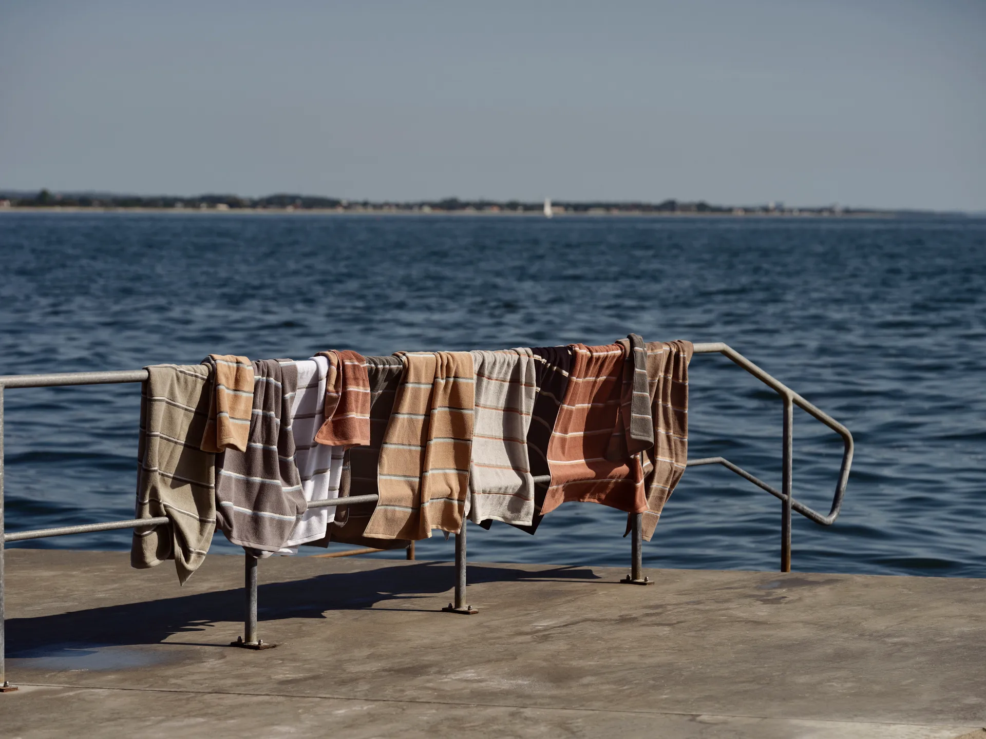 Sauna Handduk, Black-soft grey-camel, 70x140 cm Zone Denmark